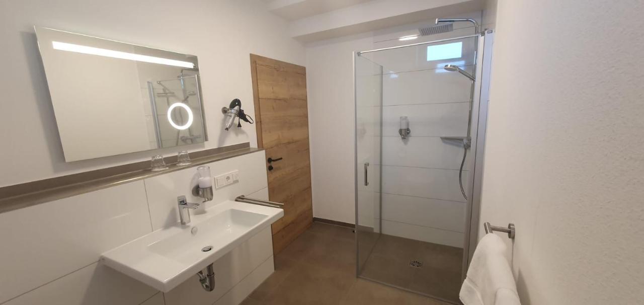 Landhotel Imhof Neuhof  Εξωτερικό φωτογραφία